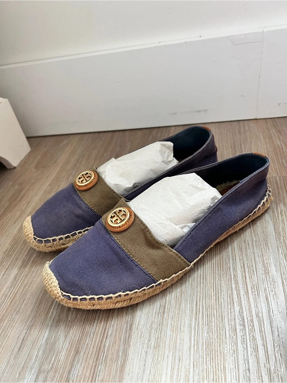 Tory Burch Canvas Espadrille Flats Navy Blue Logo Slip On Shoes Women’s 10